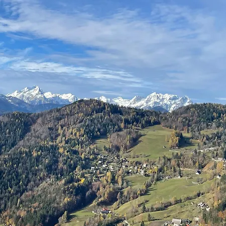 Hisa Pr Valter 度假居 *