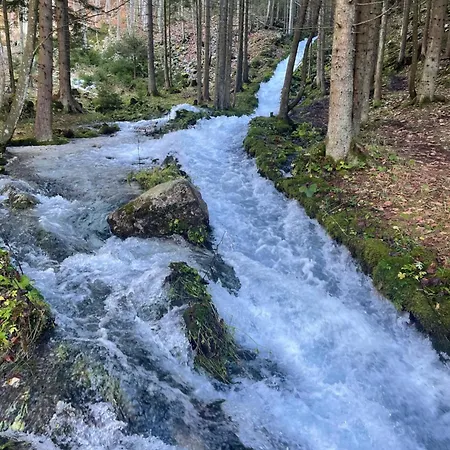 Hisa Pr Valter * Jesenice