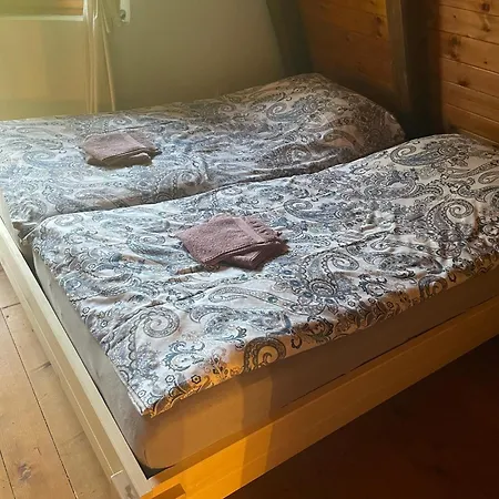 Hisa Pr Valter * 耶塞尼采